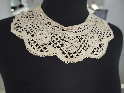 Antique Handmade Maltese Silk Lace Collar • £7.99