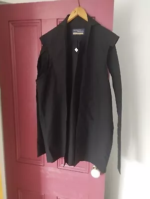 Shepherd & Woodward Oxford Academic Undergraduate Gown Size 34 • £15