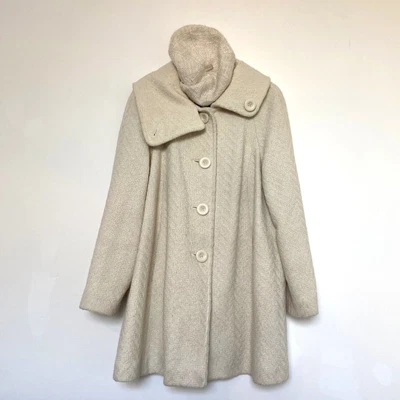 £35 • Buy FABULOUS MONSOON Cream Wool Swing Coat Size 20 & Accessorize Cap