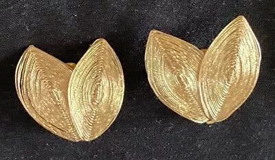 Vintage Germany Gold Wire Leaves Clip On Earrings Mid Century • $10