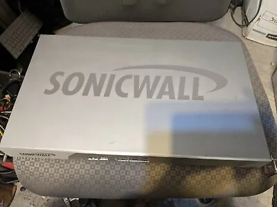 SonicWALL NSA 2400 Network Security Appliance Firewall 1RK25-084 LOOK  • $40