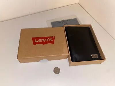 Levi's Bifold Wallet Black • £19.99