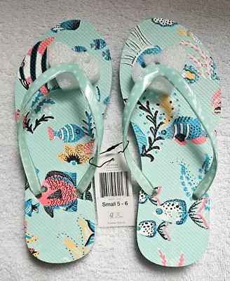 Vera Bradley Flip Flops  Antilles Treasure  Size Small 5-6 New • $17.95