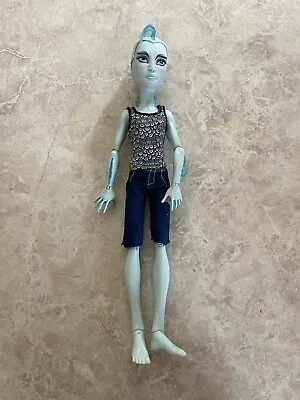 Monster High 11  Doll BOY GIL DANCE CLASS • $19.95