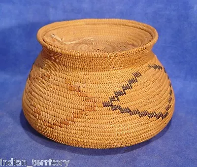 Rare Lidded San Diego California KUMEYAAY Indian Antique C.1900 Mission Basket  • $2400