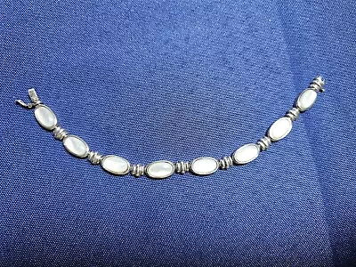 Grandma Grabe's Beautiful Vintage 925 Sterling Silver Mother Of Pearl Bracelet • $0.75
