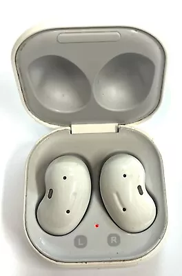 Samsung Galaxy Buds Live Sm-r180 White Bluetooth Earbuds • $59