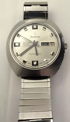 Vintage Zodiac Mens Sst Day/date Automatic Watch - Running Ready To Wear • $399