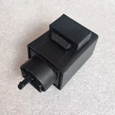 Turn Signal Relay For Honda VF700C VF750 VF1100C/S V45 V65 Magna Sabre 1982-2003 • $7.71