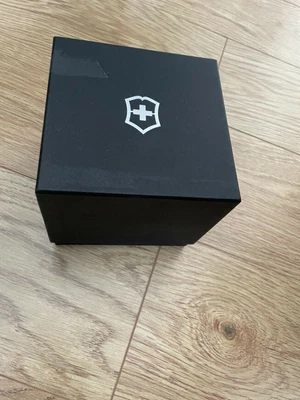 £249 • Buy Victorinox Swiss Army Mens Watch, RRP £650, Bargain
