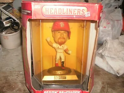 MLB HEADLINERS XL Mark McGwire #25 Cardinals Commemorative Figure DISPLAY CASE • $11.99