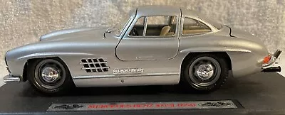 1954 Mercedes-Benz 300 SL Silver Gullwing #0522 Heritage Mint 1/24 Collectible • $14