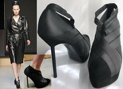 Yves Saint Laurent YSL Runway FW2009 Iconic Divine Black Bandage Suede Booties • $299