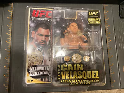 NEW Round 5 UFC Cain Velasquez UFC121 Championship Edition W/Belt Series 9 2012 • $20.01