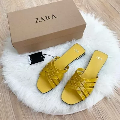 Zara Yellow Glossy Flat Sandals Size Uk 3 Eu 36 Us 6 • £27.50