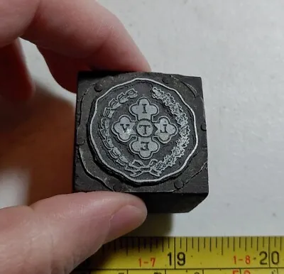 Vintage Letterpress Printing Block L I V E T Wreath Bow Symbol  • $20