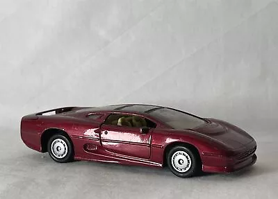 JAGUAR XJ220 Maisto SUPERCAR COLLECTION 1:40 Scale Toy Car Not Boxed • £3.95