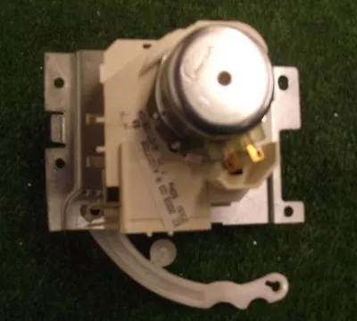 Washing Machine HOOVER HNL2136-80  TIMER  • £18