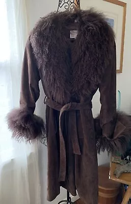 Vintage 1990s Juliet Michele Chocolate Brown  Suede Leather & Alpaca ? Fur Coat • $100