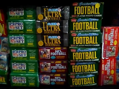 Huge Bulk Lot Of 100 Unopened Old Vintage NFL Football Cards In Wax Packs NEW • $15.99