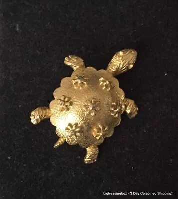 Vintage Brooch Pin SIGNED CORO TURTLE Gold Tone Jewelry Lot Y • $1.99