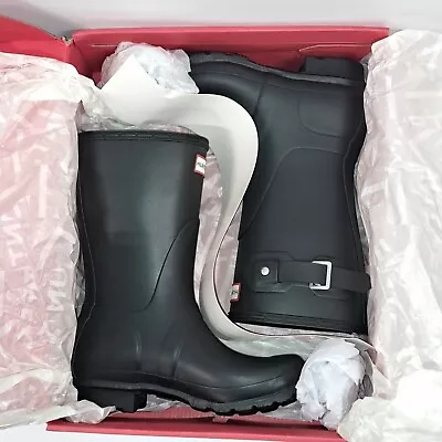 Brand New In Box Hunter Original Short Rain Boot For Women Size 8 Matte Black. • $59.99