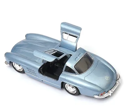 Mercedes-Benz 300 SL Germany Sport Car Model Diecast Toy Blue 1:34 Welly • £11.65