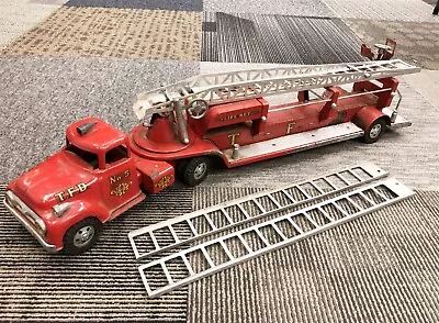 !! 1950's Giant Tonka Fire Ladder Truck  • $28.89