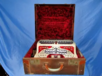 Vintage Cingolani Accordion Made In Italy 39498 With Case • $284.99