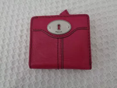 Fossil Bifold Leather Wallet Keyhole Red Wine • $25