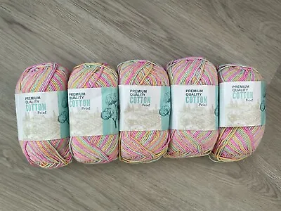 Premium Quality Cotton Acrylic Print Knitting Crochet DK Yarn 5 X 100g. • £6.99