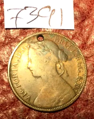 EARLY QUEEN VICTORIA BUN HEAD FARTHINGS 1860 Pierced - JOB  LOT 7391 • £1.99