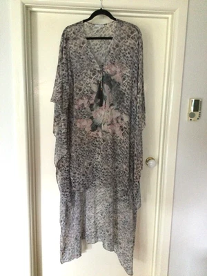 $3.50 • Buy WAYNE COOPER Kaftan Size Large