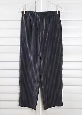 VINCE $275 Striped Pull On Navy Cropped Casual Straight Leg Pants Size XS • $34.99