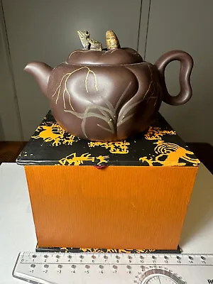 Chinese Zisha (purple Sand) Frog Pebble Yixing Teapot • $115