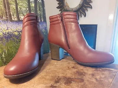 £8 • Buy Clarks Womens Burgundy Leather  Ankle Boots Size 6 E/39.5