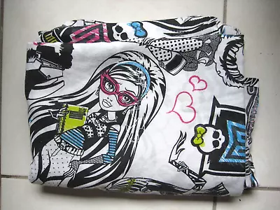 Mattell Monster High Dolls Ghouls Rule Twin Flat Bed Sheet 2012 Cotton Blend • $9.99