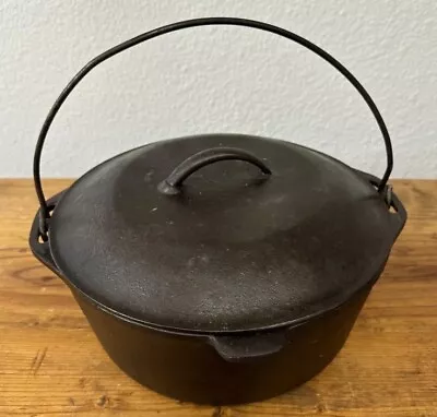 Vintage 10 1/4  #8 DO Cast Iron Dutch Oven W/ Handle & Self Basting Lid Camp Pot • $50