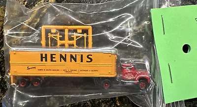 N Scale Tractor With Trailer Built - HENNIS Manufacturer Unknown NIP! • $16.99