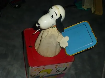 Working Vintage 1966 Mattel Snoopy In The Music Box- Jack In The Box-  • $20