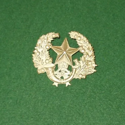 Cameronians Scottish Rifles White Metal Cap Badge • £10