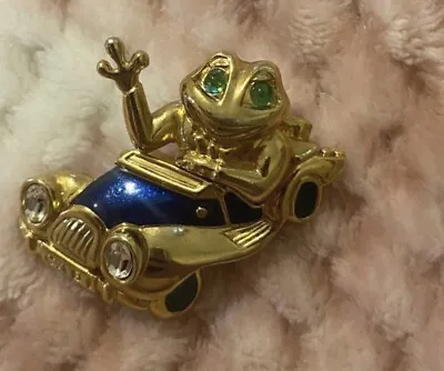 Vintage 1980’s Frog In Car Brooch Cabouchon Collection  • £19.99