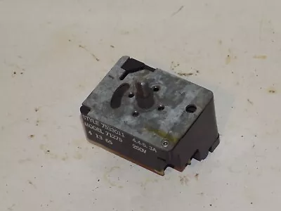 Vintage Frigidaire Flair Rcd-630j Stove Part - 6  Burner Control Switch 71275 #1 • $36.90