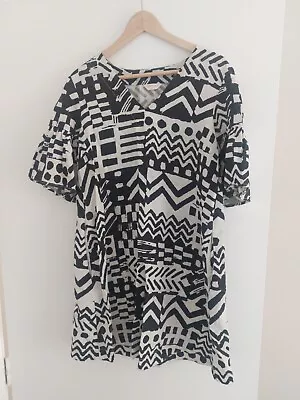 Gorman Dress 8 • $20