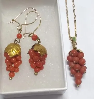 £364.14 • Buy Vintage 14k Yellow Gold Coral Grape Vine Pendant W/ Gilt Silver Coral Earrings 