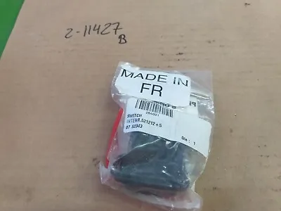 Nos New Forklift Parts Manitou 254031 Switch • £56.94