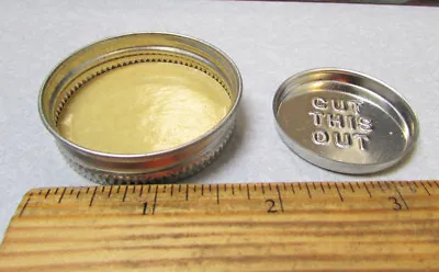 Vintage 1940s 1 Or 2 Gallon Oil Or Lubricant Tin Can Metal 1.75 In Cap & Cut Out • $5.99