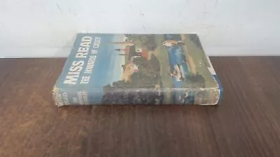 			The Howards Of Caxley Miss Read Michael Joseph 1967 Hardcover		 • £6.48