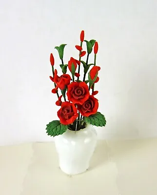 Dollhouse Miniature Classic Red Roses Bouquet A120 • $7.75