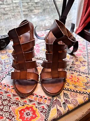 Urban Outfitters  UO Womens 8 Strappy Sandal 3” Heel Chunky 90s Anthropology • $16.99